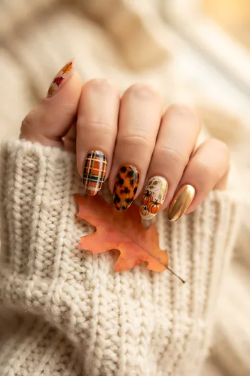 Which Fall Nail Design Are You?
